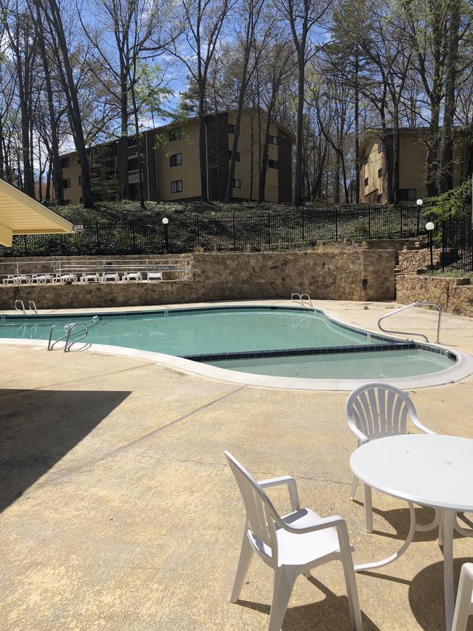 Modern Upscale Private Rooms Raleigh Luaran gambar